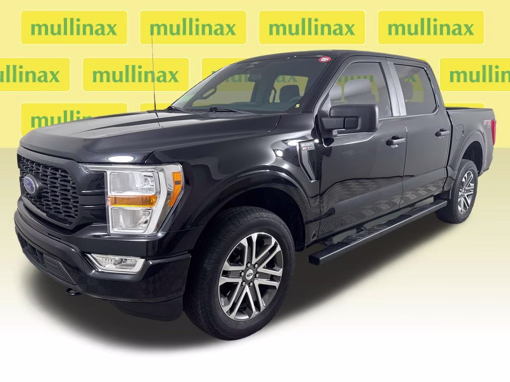 2022 Black Metallic Ford F-150 XL 4X4 Truck