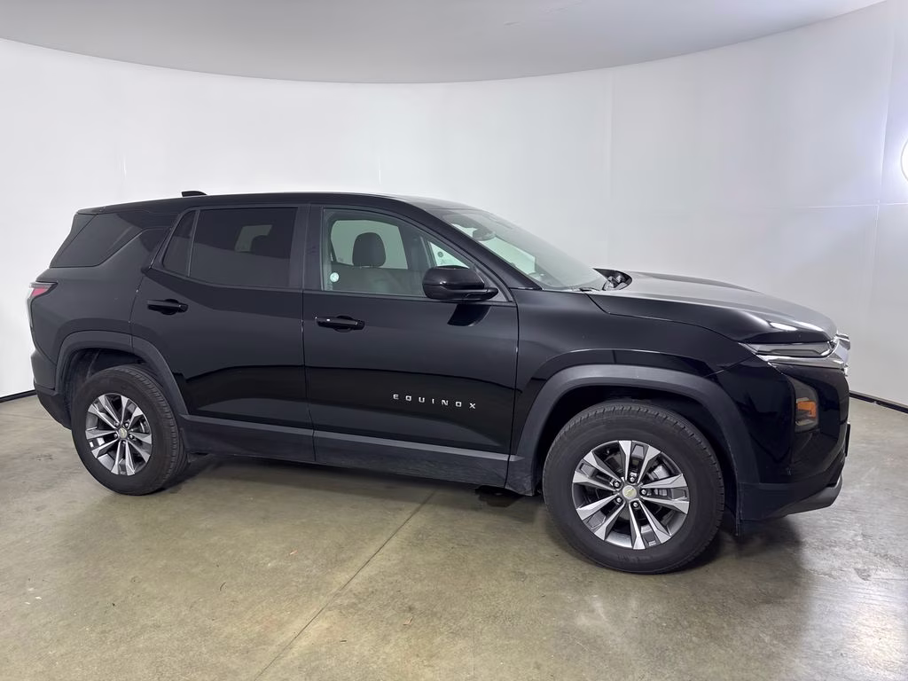 2025 Mosaic Black Metallic Chevrolet Equinox LT AWD SUV