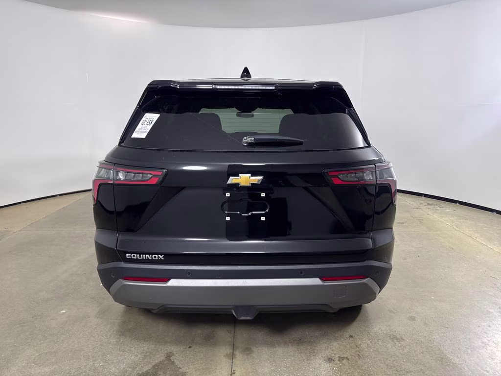 2025 Mosaic Black Metallic Chevrolet Equinox LT AWD SUV