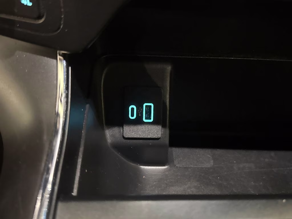 2022 Black Metallic Ford F-150 XL 4X4 Truck