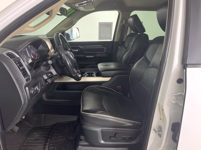 2019 Bright White Clearcoat Ram 2500 Laramie 4X4 Truck