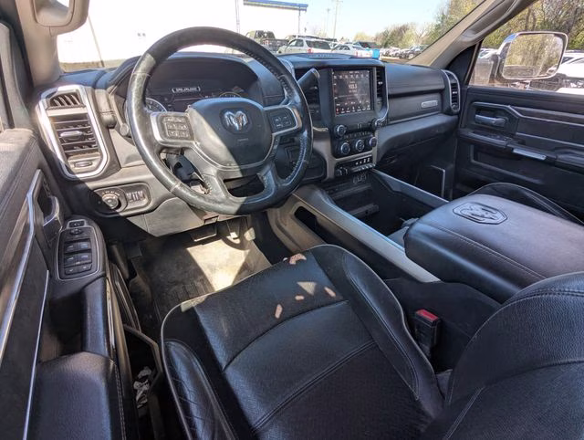 2019 Bright White Clearcoat Ram 2500 Laramie 4X4 Truck