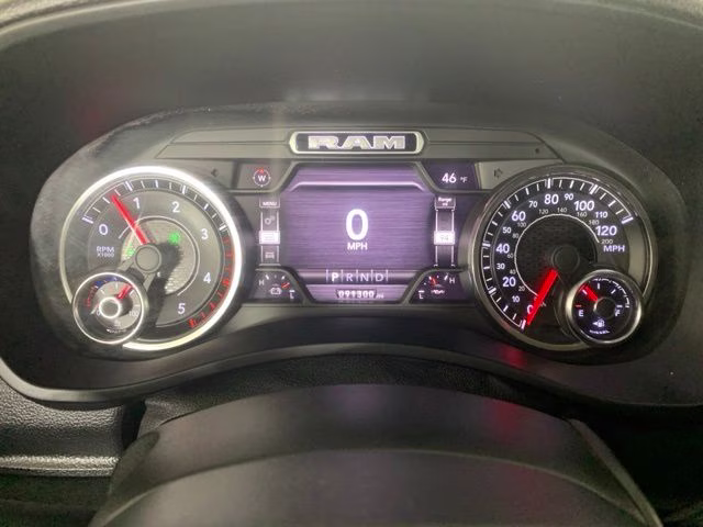 2019 Bright White Clearcoat Ram 2500 Laramie 4X4 Truck