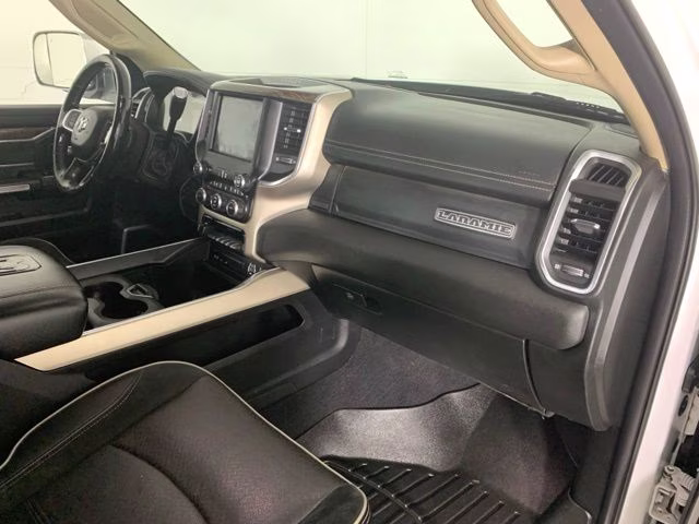 2019 Bright White Clearcoat Ram 2500 Laramie 4X4 Truck