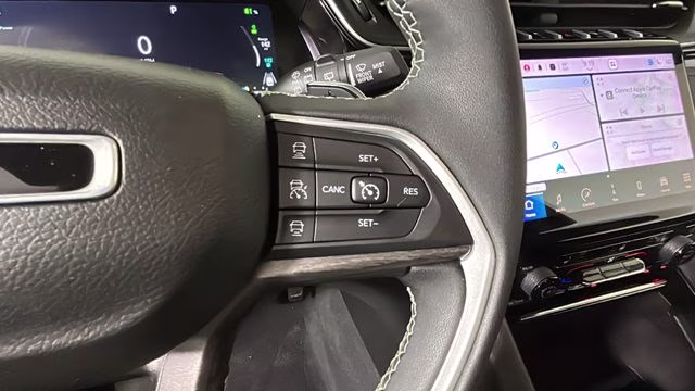 2023 Baltic Gray Metallic Clearcoat Jeep Grand Cherokee 4xe 4X4 SUV