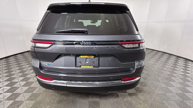 2023 Baltic Gray Metallic Clearcoat Jeep Grand Cherokee 4xe 4X4 SUV