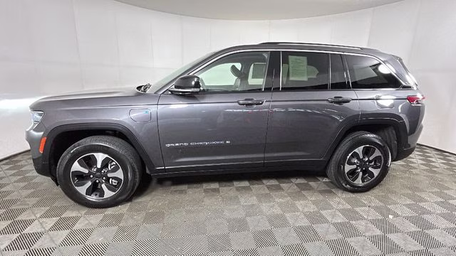2023 Baltic Gray Metallic Clearcoat Jeep Grand Cherokee 4xe 4X4 SUV