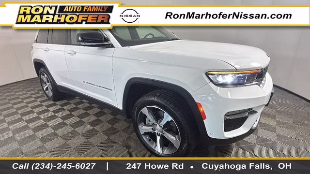 2023 Bright White Clearcoat Jeep Grand Cherokee 4xe 4X4 SUV