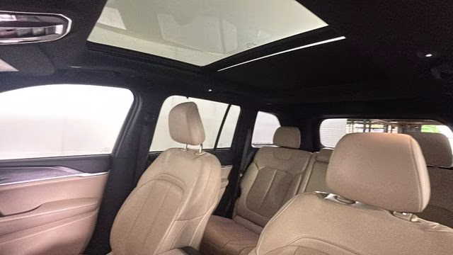 2023 Bright White Clearcoat Jeep Grand Cherokee 4xe 4X4 SUV