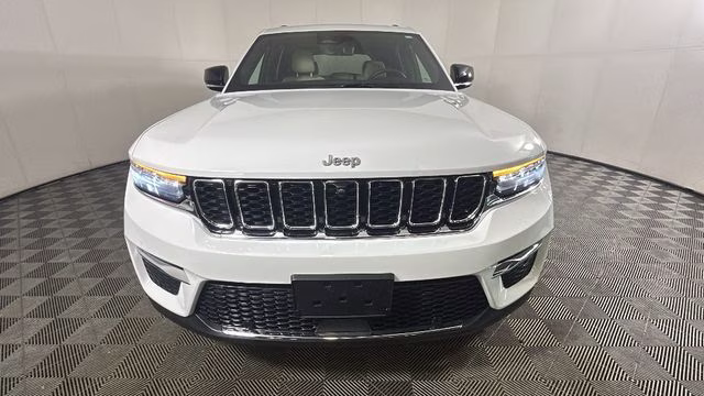 2023 Bright White Clearcoat Jeep Grand Cherokee 4xe 4X4 SUV