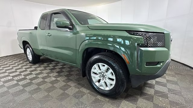 2022 Tactical Green Metallic Nissan Frontier SV RWD Truck