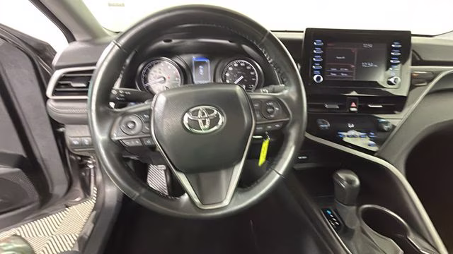 2024 Predawn Gray Mica Toyota Camry SE FWD Sedan