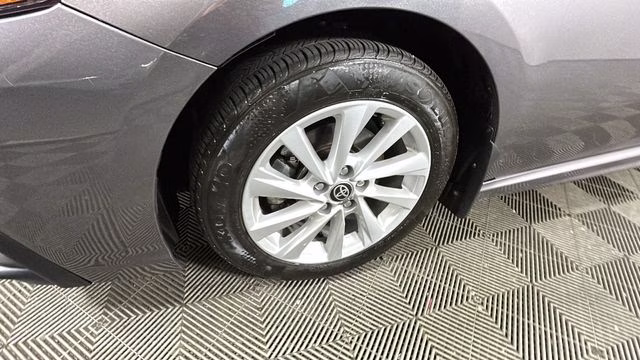 2024 Predawn Gray Mica Toyota Camry SE FWD Sedan
