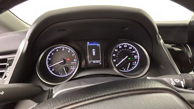 2024 Predawn Gray Mica Toyota Camry SE FWD Sedan