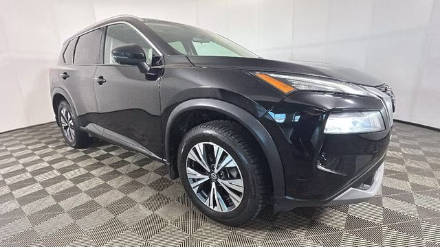 2021 Super Black Nissan Rogue SV AWD SUV