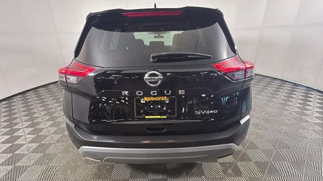 2021 Super Black Nissan Rogue SV AWD SUV