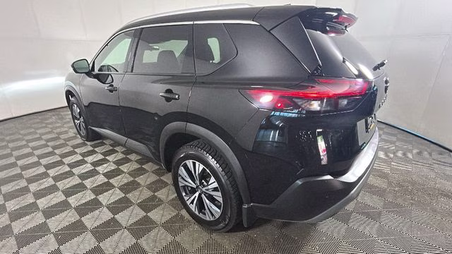 2021 Super Black Nissan Rogue SV AWD SUV