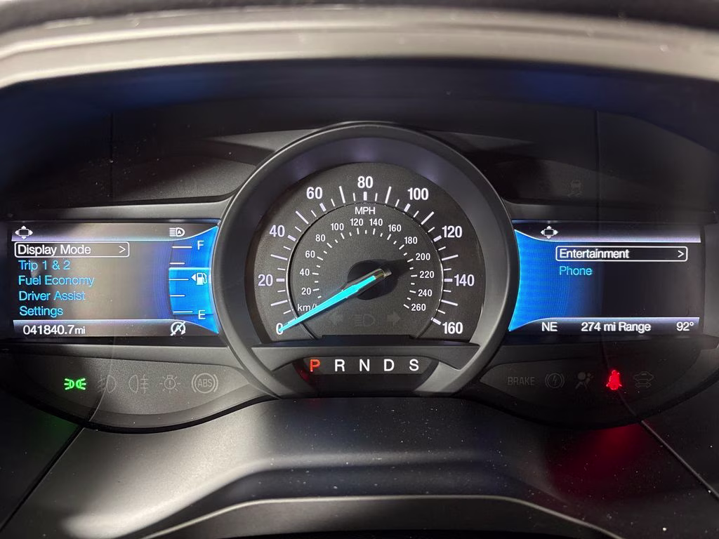 2023 Oxford White Ford Edge SEL AWD SUV