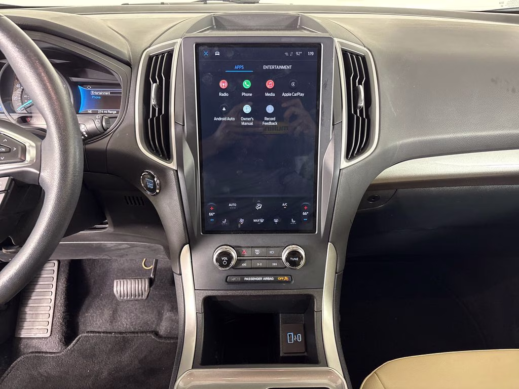 2023 Oxford White Ford Edge SEL AWD SUV