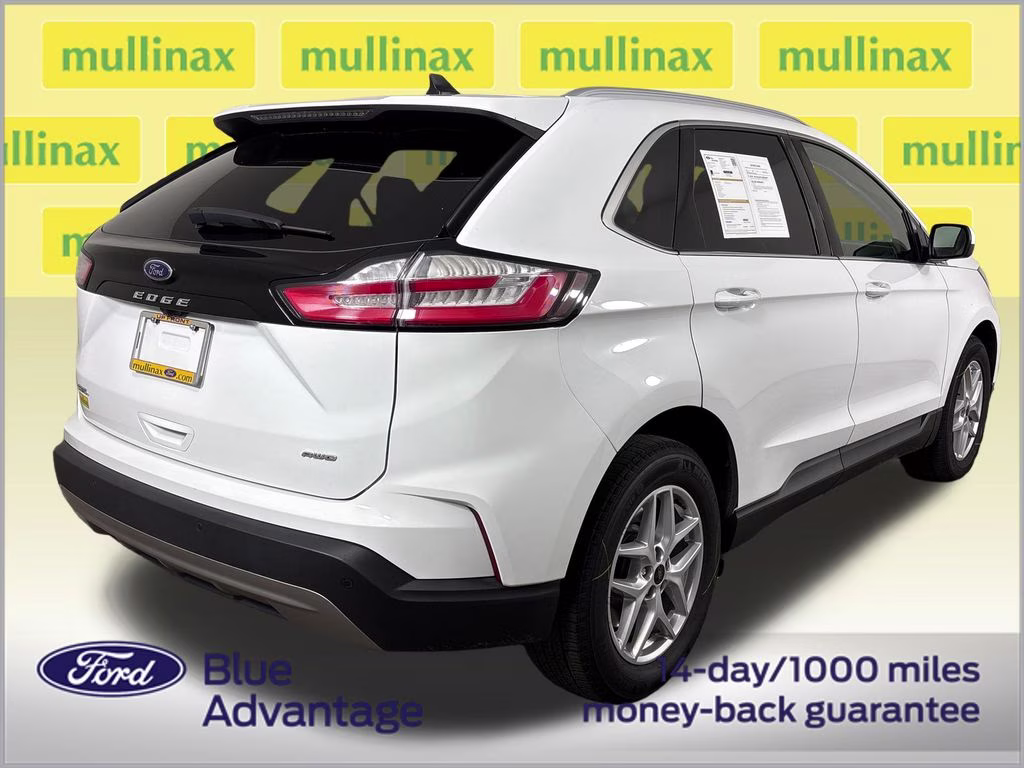 2023 Oxford White Ford Edge SEL AWD SUV