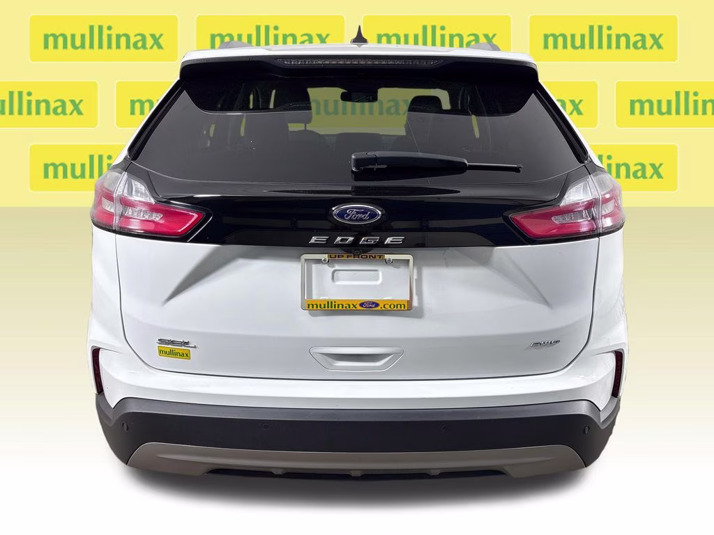 2023 Oxford White Ford Edge SEL AWD SUV