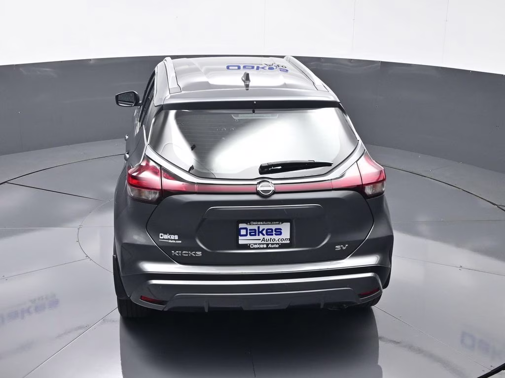 2024 Gun Metallic Nissan Kicks SV FWD SUV