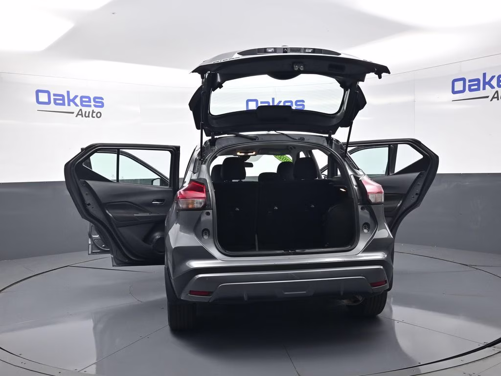 2024 Gun Metallic Nissan Kicks SV FWD SUV