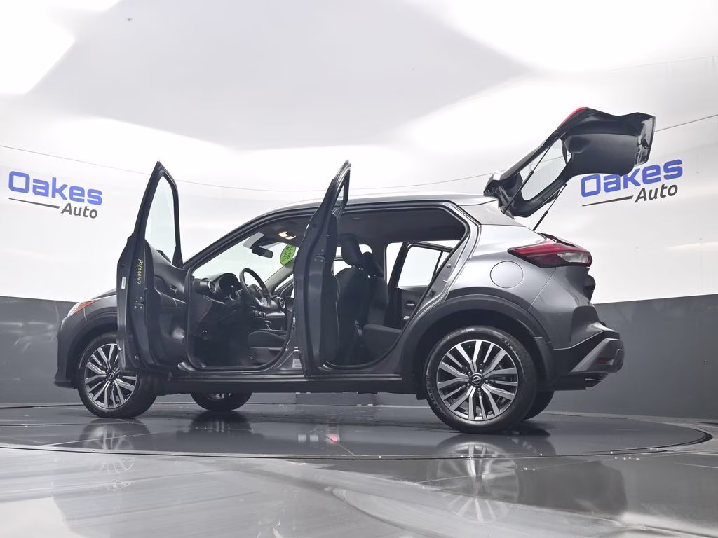 2024 Gun Metallic Nissan Kicks SV FWD SUV