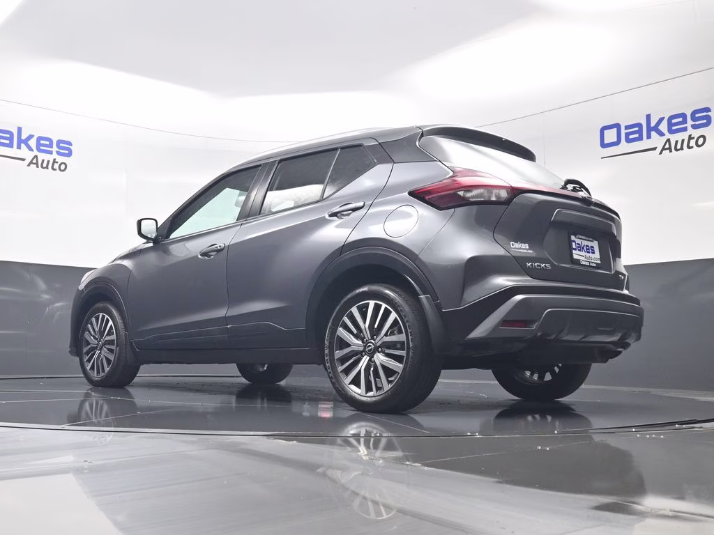 2024 Gun Metallic Nissan Kicks SV FWD SUV