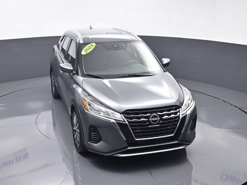 2024 Gun Metallic Nissan Kicks SV FWD SUV