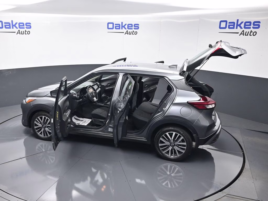 2024 Gun Metallic Nissan Kicks SV FWD SUV