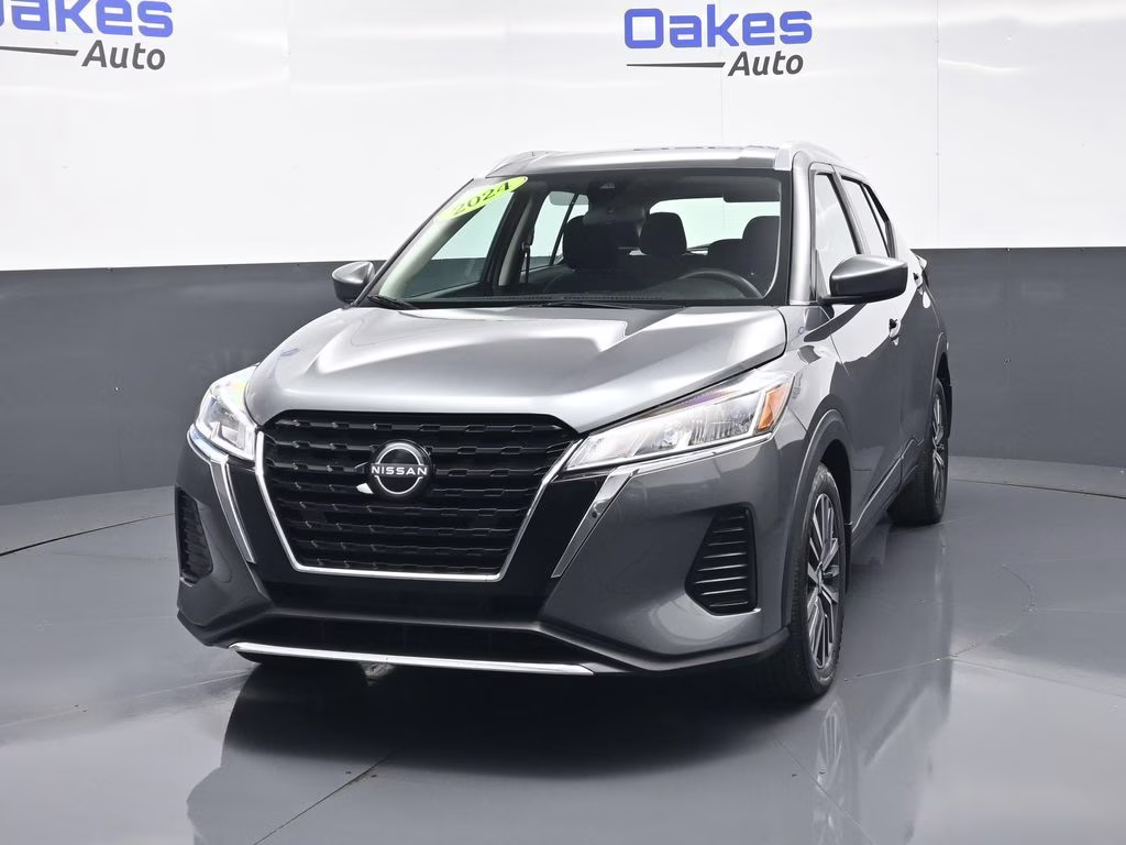 2024 Gun Metallic Nissan Kicks SV FWD SUV