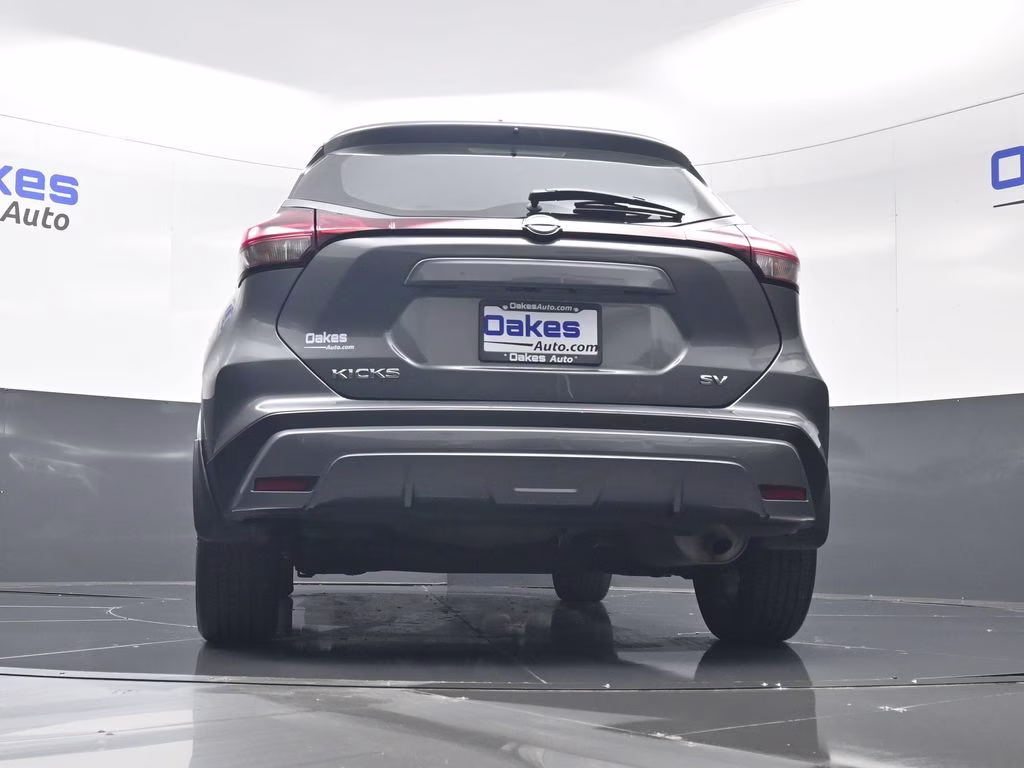 2024 Gun Metallic Nissan Kicks SV FWD SUV