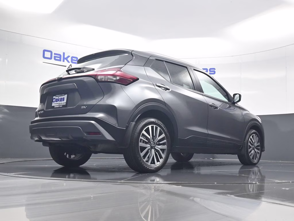 2024 Gun Metallic Nissan Kicks SV FWD SUV