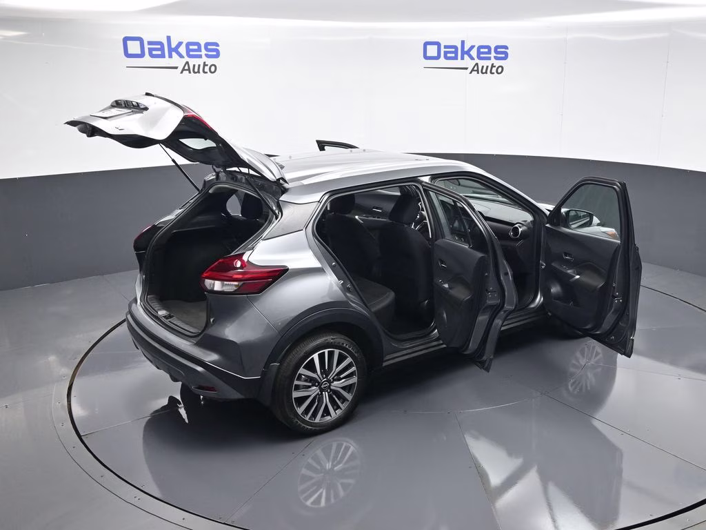 2024 Gun Metallic Nissan Kicks SV FWD SUV