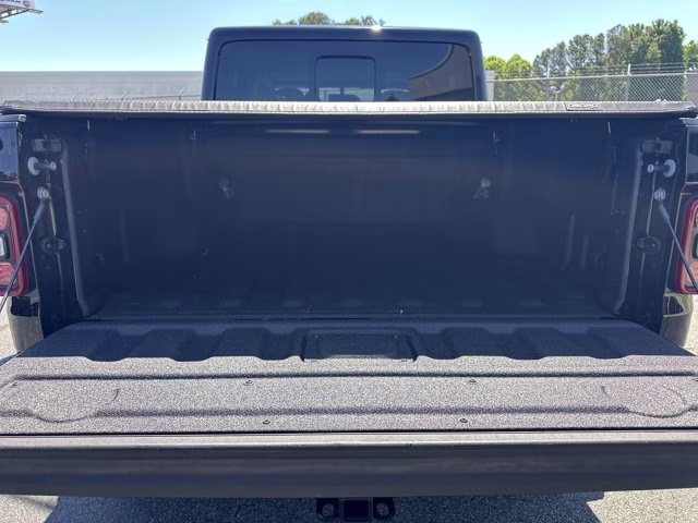 2023 Black Clearcoat Jeep Gladiator 4X4 Truck