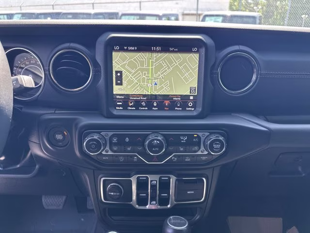 2023 Black Clearcoat Jeep Gladiator 4X4 Truck