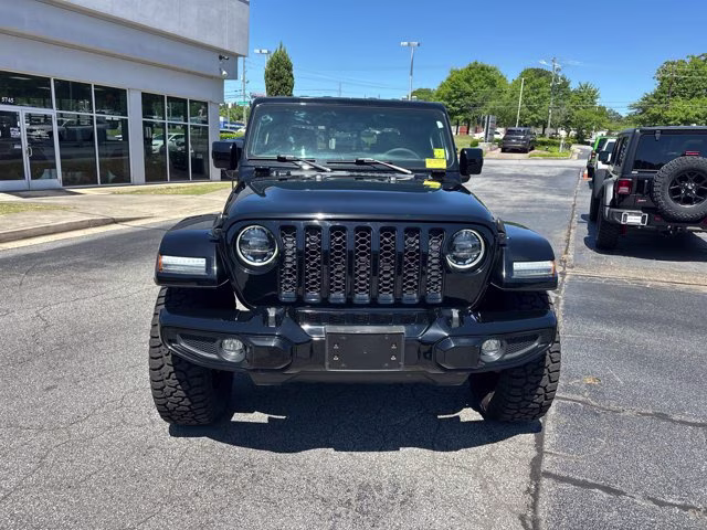 2023 Black Clearcoat Jeep Gladiator 4X4 Truck