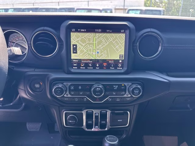 2023 Black Clearcoat Jeep Gladiator 4X4 Truck