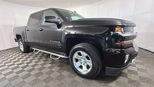 2016 Black Chevrolet Silverado 1500 LT 4X4 Truck