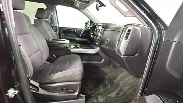 2016 Black Chevrolet Silverado 1500 LT 4X4 Truck