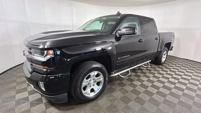 2016 Black Chevrolet Silverado 1500 LT 4X4 Truck