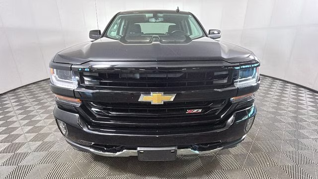 2016 Black Chevrolet Silverado 1500 LT 4X4 Truck