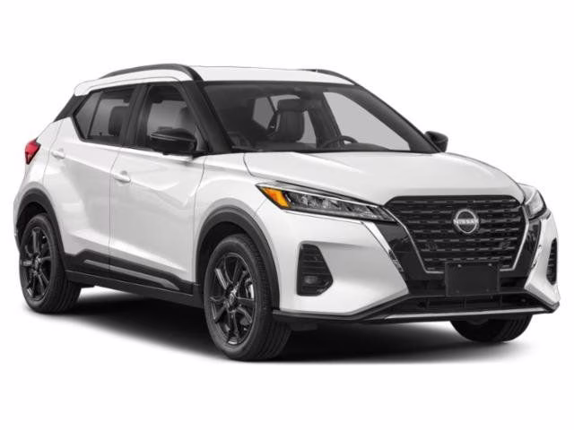 2023 Aspen White/Super Black Nissan Kicks SR FWD SUV