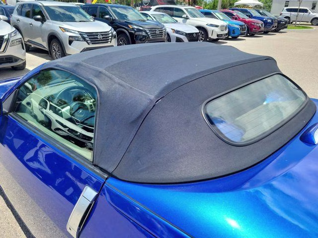 2005 Daytona Blue Clearcoat Metallic Nissan 350Z Grand Touring RWD Convertible