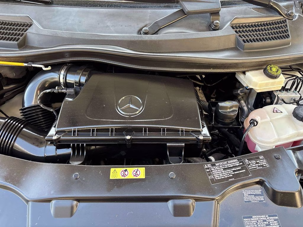 2022 White Mercedes-Benz Metris Cargo RWD Van