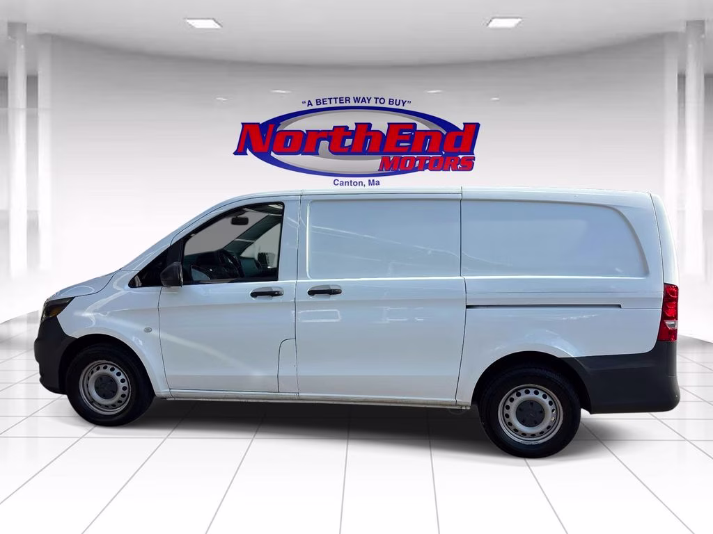 2022 White Mercedes-Benz Metris Cargo RWD Van