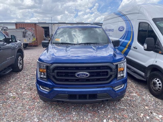 2022 Blue Metallic Ford F-150 XLT 4X4 Truck