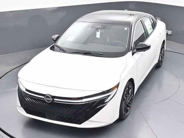 2026 Aspen White/Super Black Nissan Sentra SR FWD Sedan