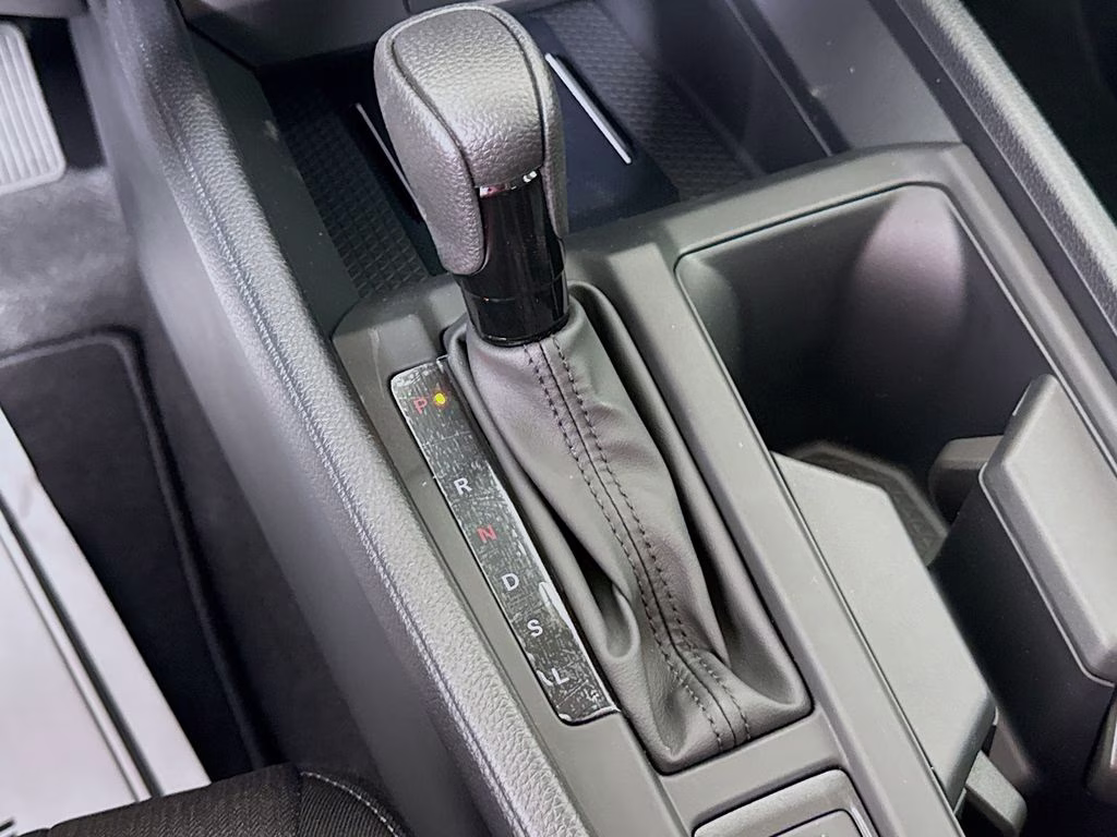 2026 Crystal Black Pearl Honda Accord SE FWD Sedan